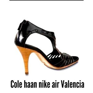 Cole Haan Nike Air Cushioned Valencia black leather size 8